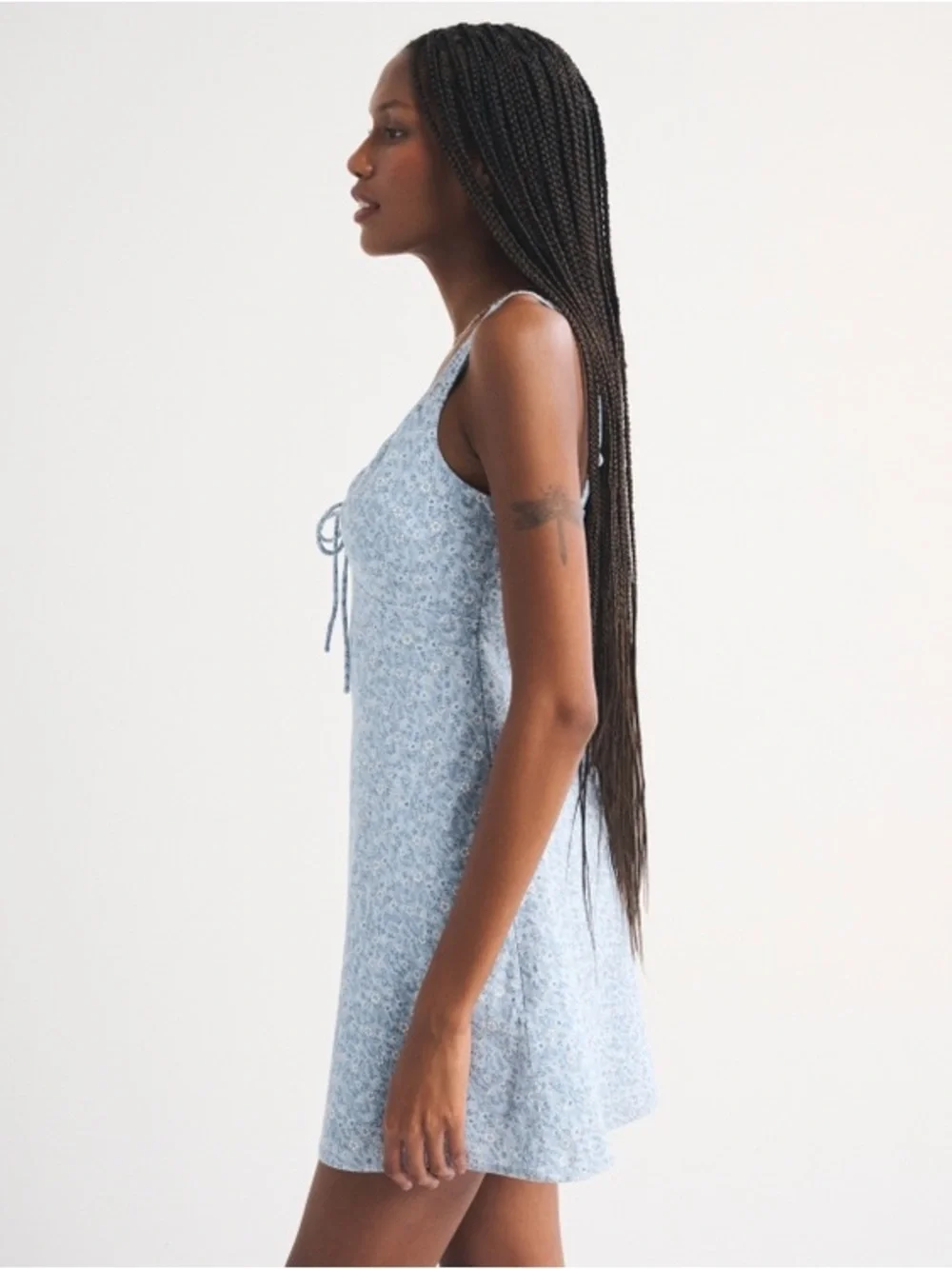 Abercrombie & Fitch Bra-Free Tie-Front Linen-Blend Mini Dress blue floral